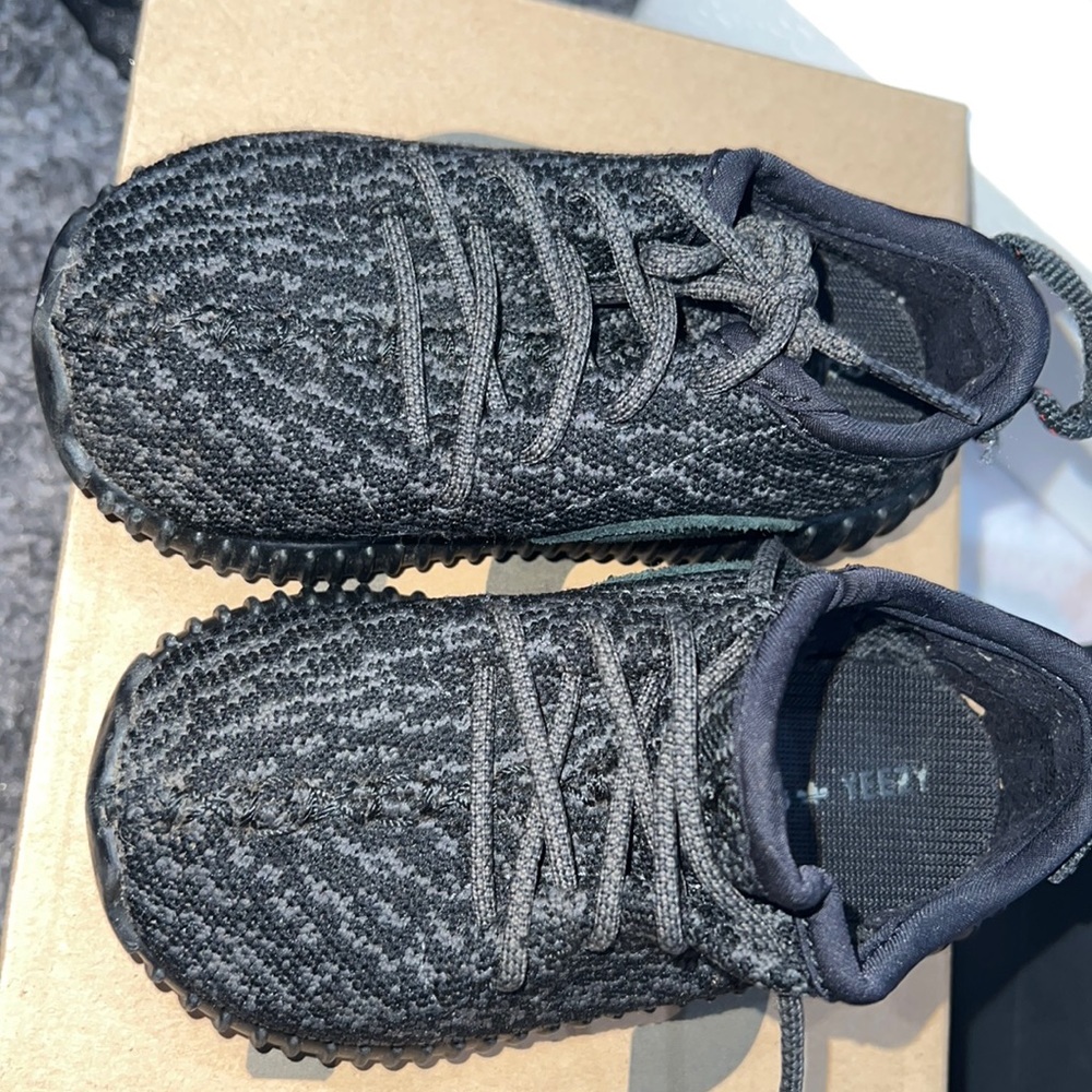 Yeezy Boost 350 Infant Pirate Black